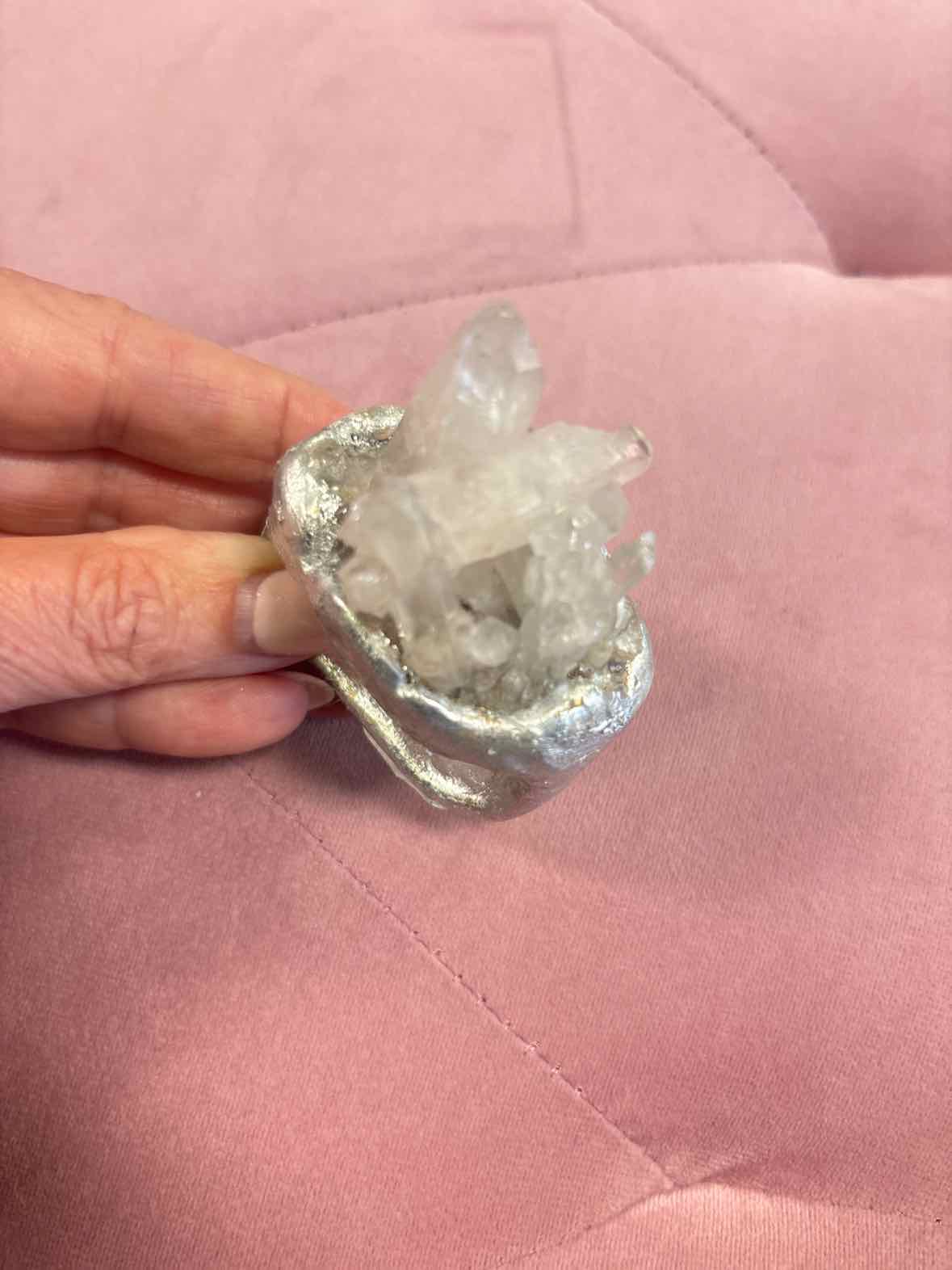 Raw Quartz Crystal Double Finger Statement Ring – Silver Tone