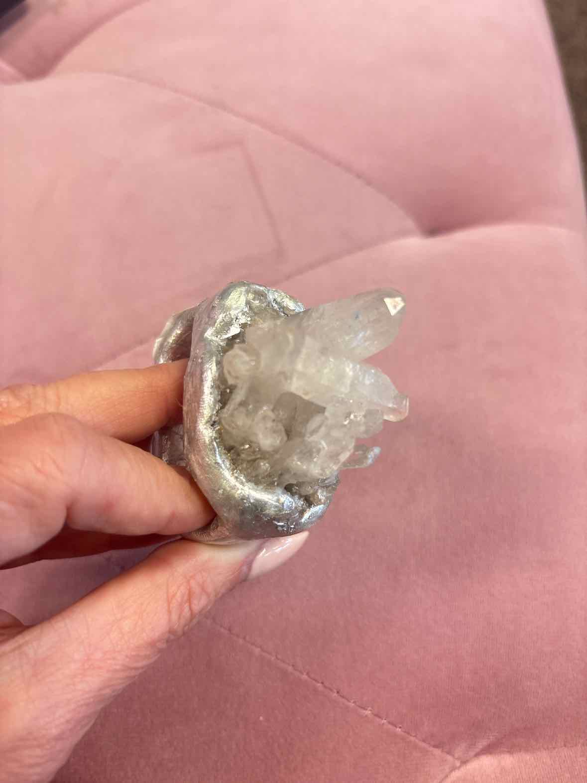 Raw Quartz Crystal Double Finger Statement Ring – Silver Tone