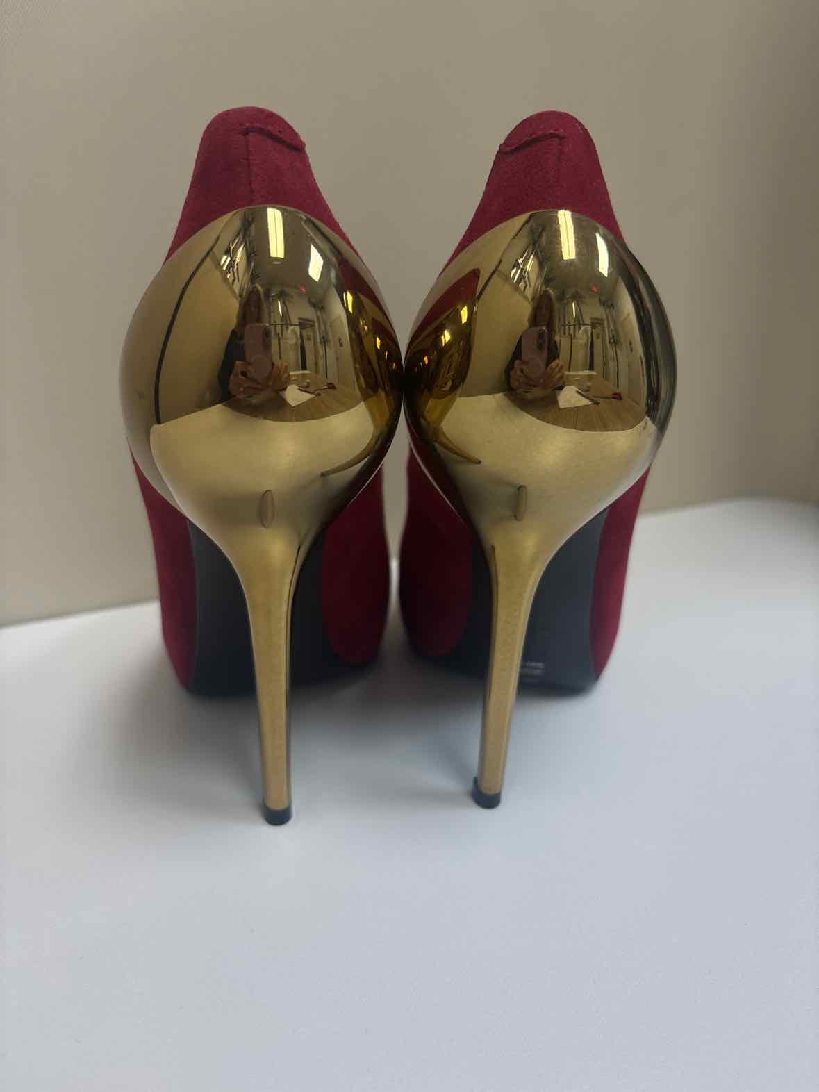 Giuseppe Zanotti Red Suede Pumps with Sculptural Gold Heel