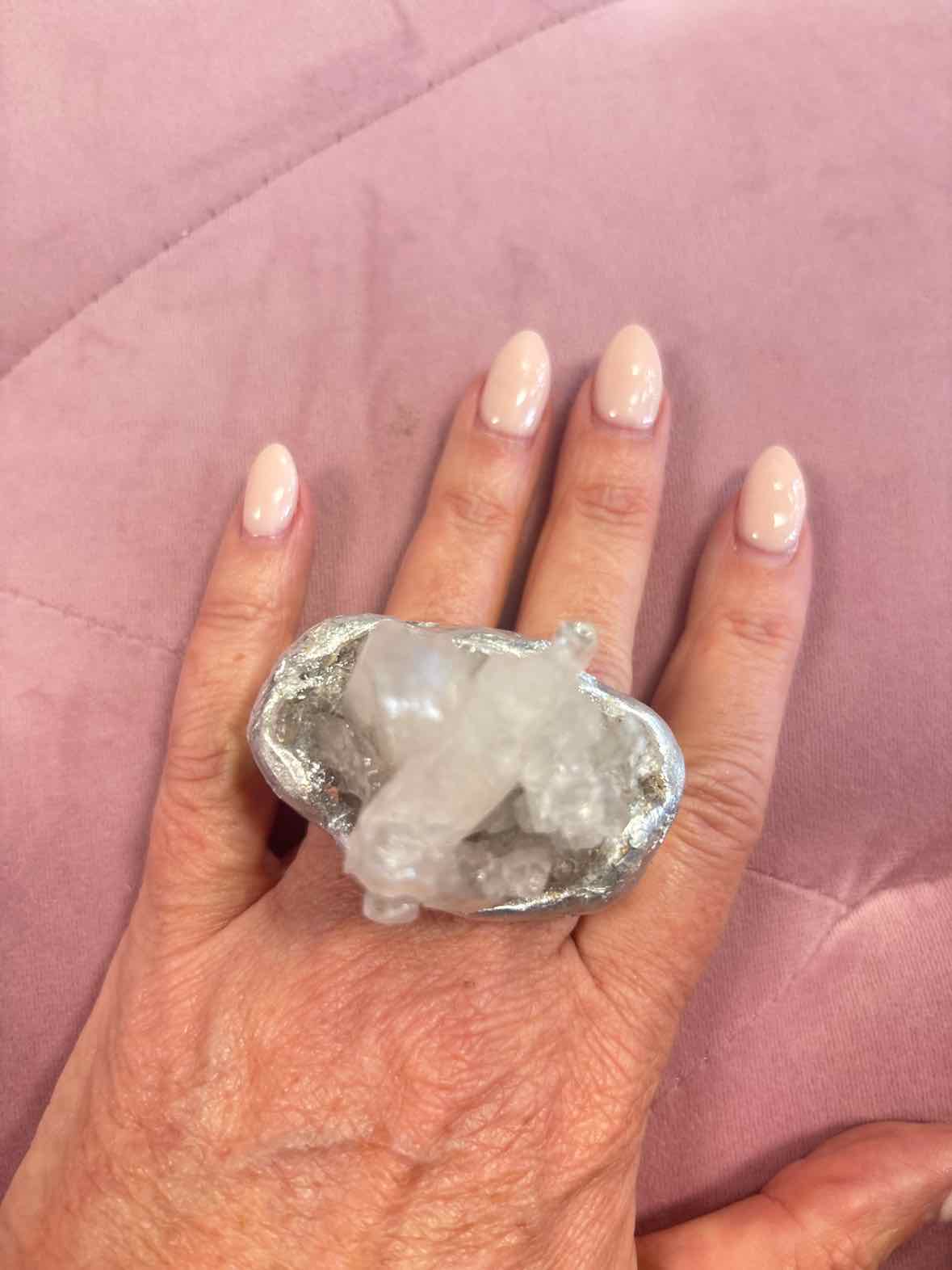 Raw Quartz Crystal Double Finger Statement Ring – Silver Tone
