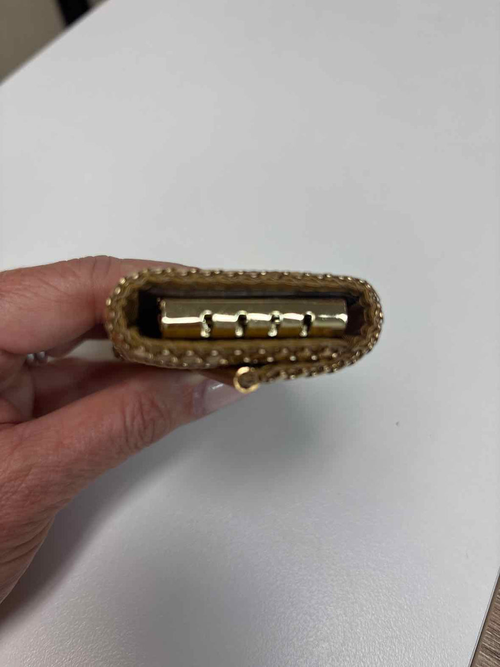 Vintage Whiting & Davis Gold Mesh Key Case Holder – 1960s–70s