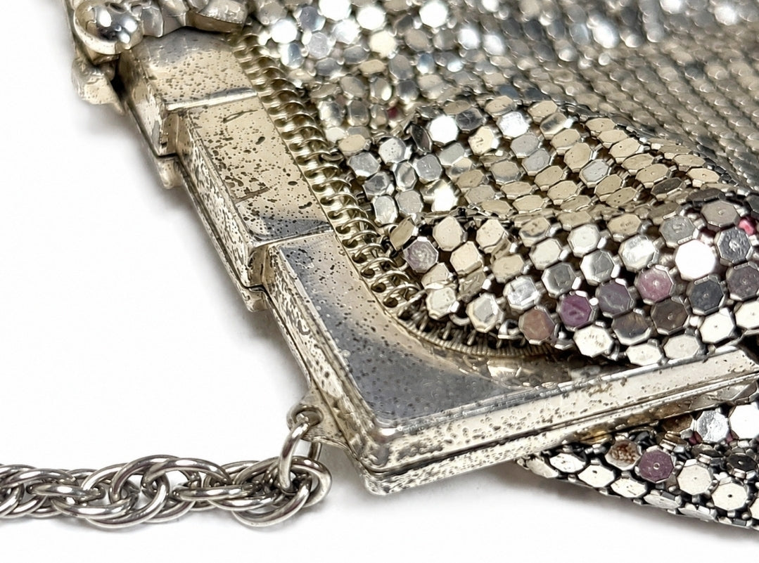 Vintage Whiting & Davis Silver Mesh Evening Purse – Art Deco Clasp (1950s–60s)