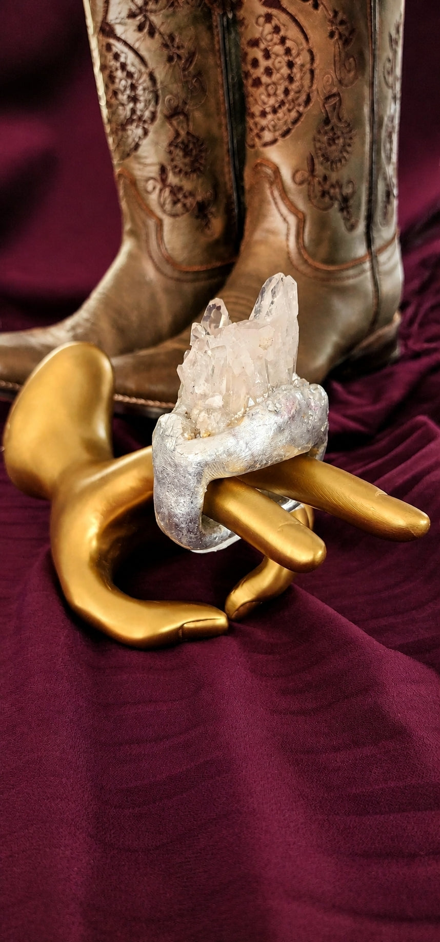 Raw Quartz Crystal Double Finger Statement Ring – Silver Tone