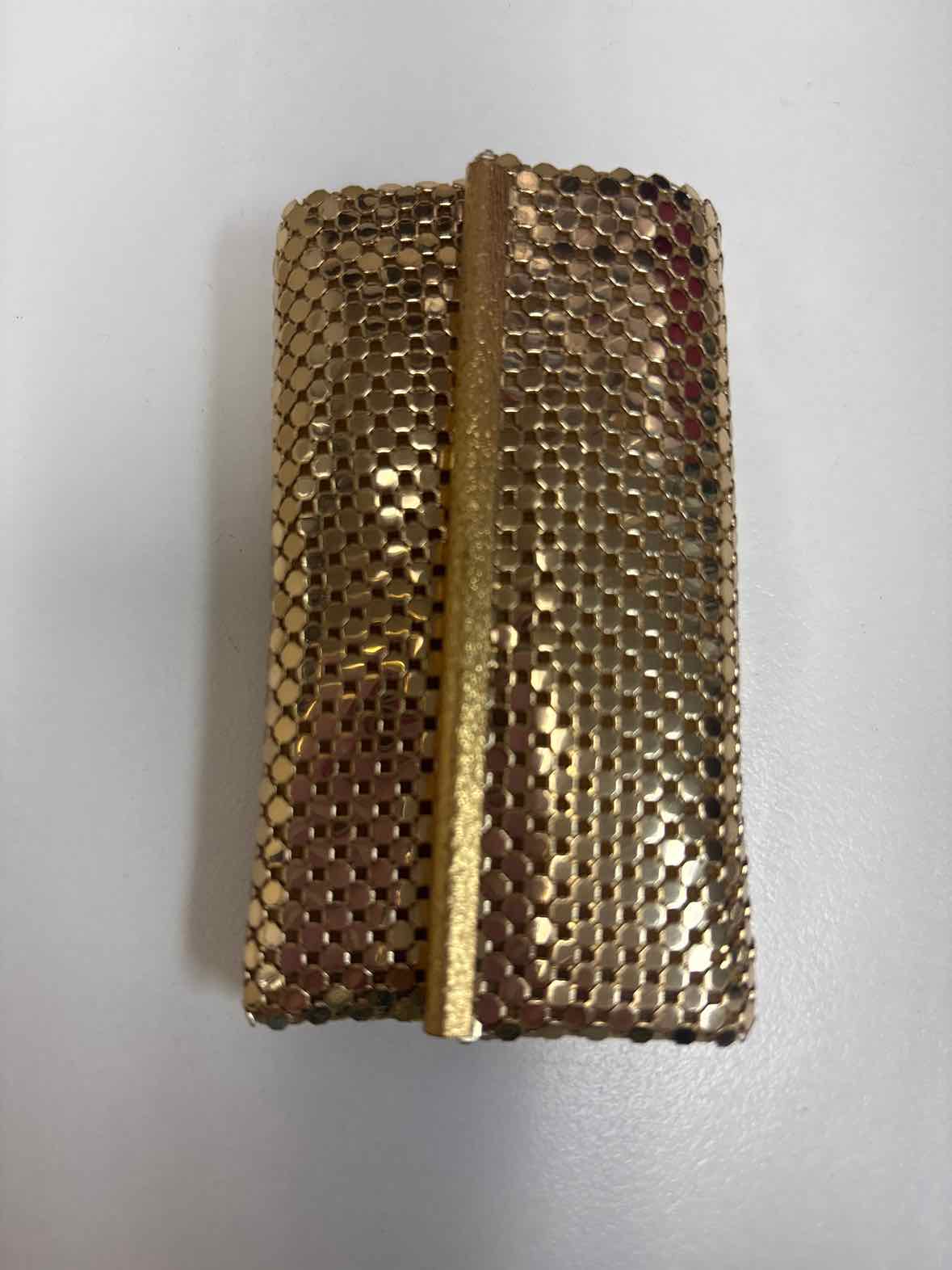 Vintage Whiting & Davis Gold Mesh Key Case Holder – 1960s–70s