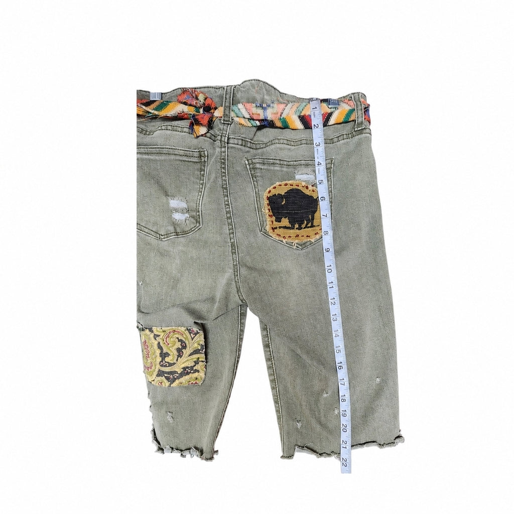 Roadside Cactus Upcycled Slow-Stitch Patchwork Denim Shorts – Medium